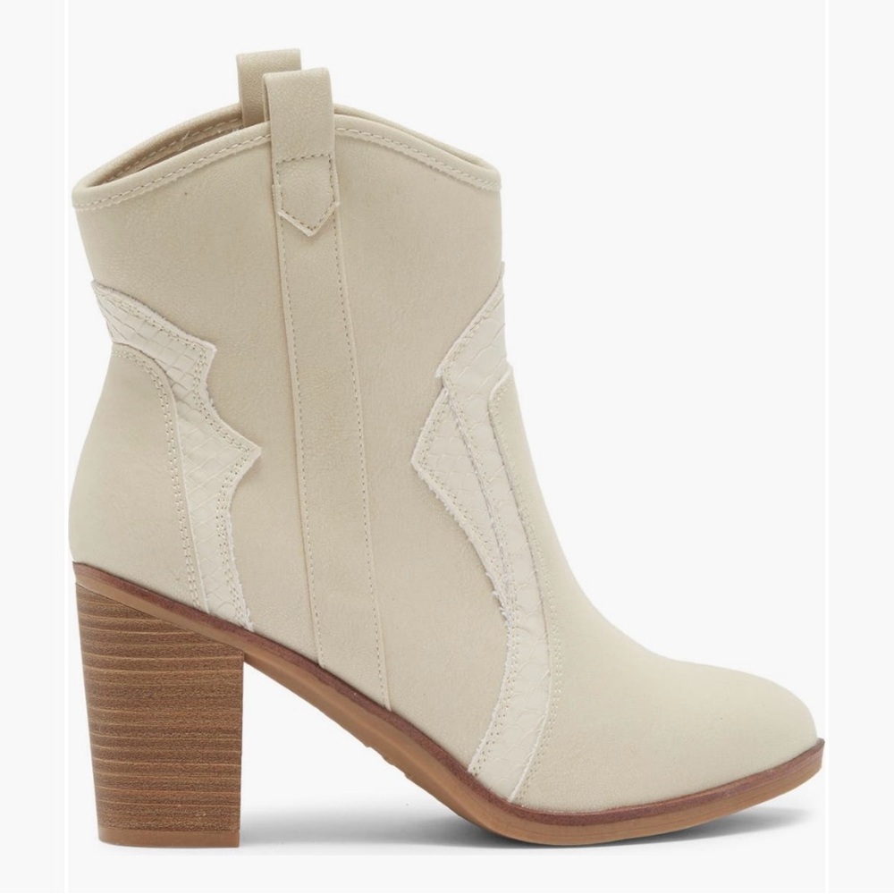 MIA Cowboy Bootie Heel Boots Off White Cream 7 NWT - Picture 7 of 11
